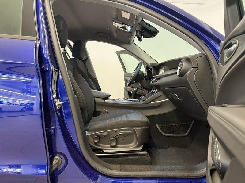 Alfa Romeo Stelvio 2.2 diesel 160CV AT8 RWD anche a 332€