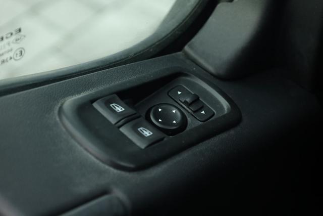 IVECO Daily RENAULT MASTER TC TP RG L3 T35 ICE Cassonato GRU