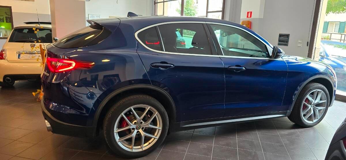 Alfa Romeo Stelvio Executive Q4 210cv *motore nuovo Gar Alfa 2anni*