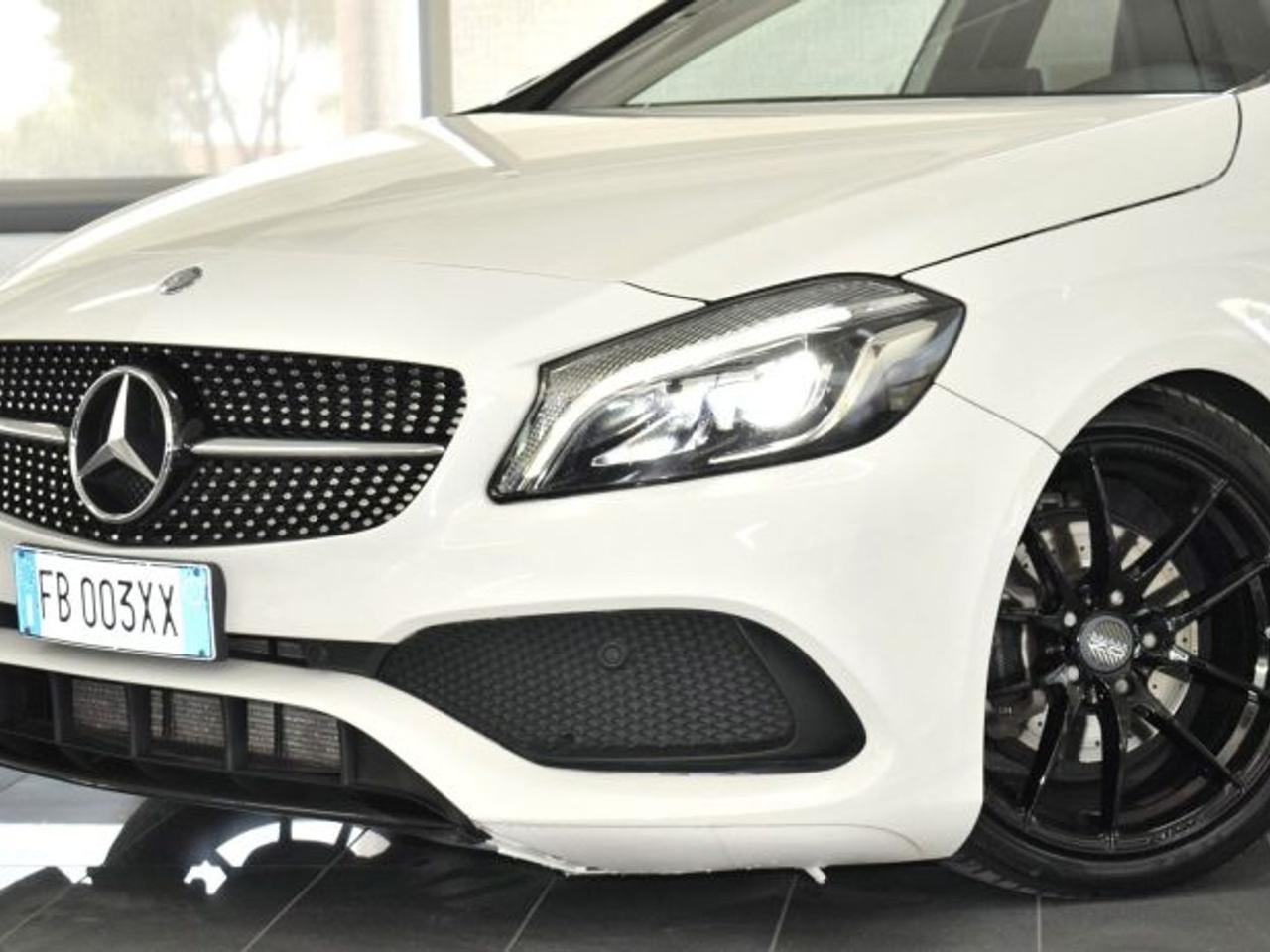 Mercedes-Benz A 200 Premium A 200 D