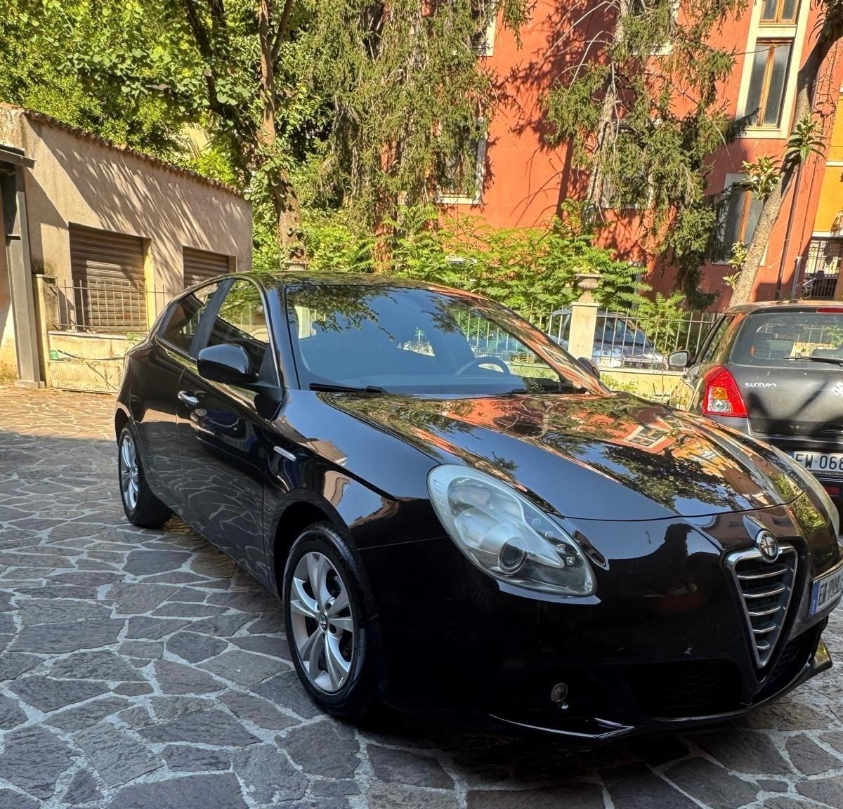 Alfa Romeo Giulietta 1.6 JTDm-2 105 CV Exclusive