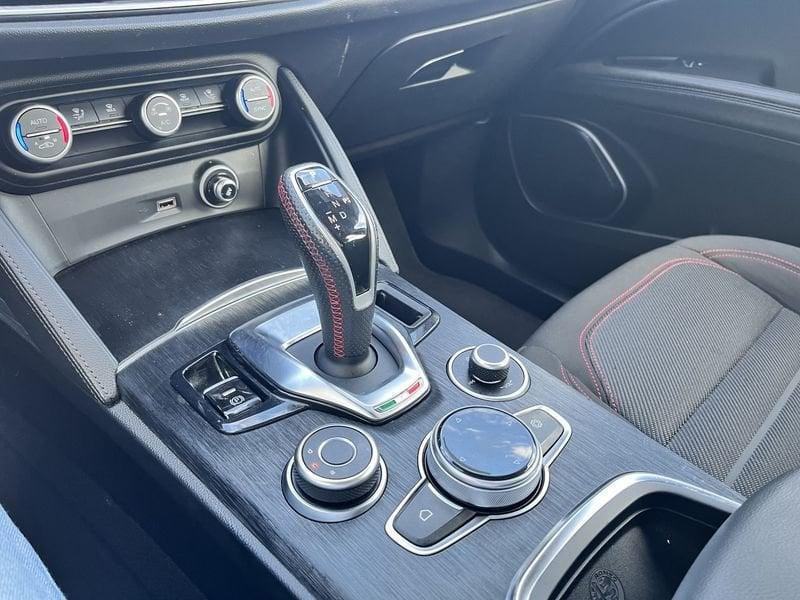Alfa Romeo Stelvio 2.2 190 CV AT8 Q4-BLU MONTECARLO