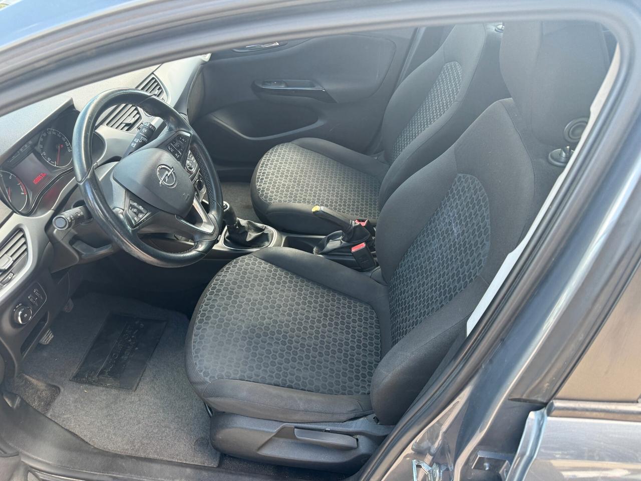 Opel Corsa 1.2 5 porte n-Joy