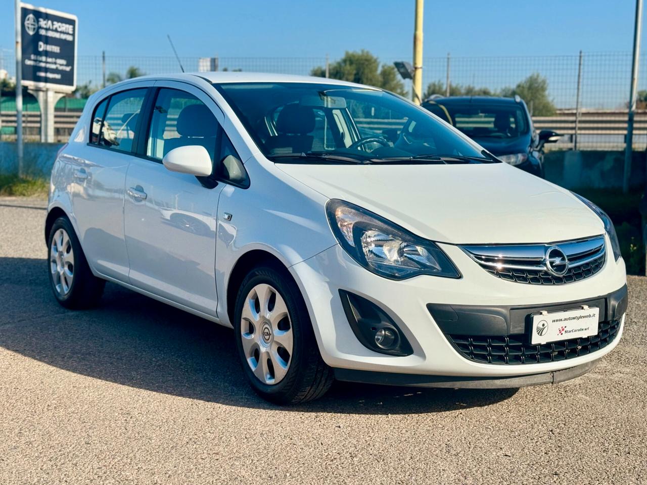 Opel Corsa 1.2 Edition 86 Cv - 38000km 2014