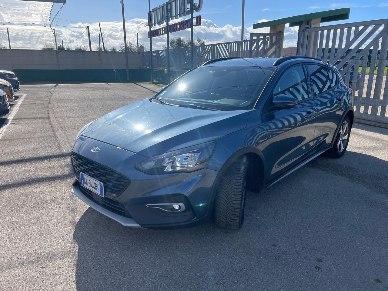 Ford Focus 1.0 EcoBoost 125 CV automatico 5p. Active V Co-Pilot