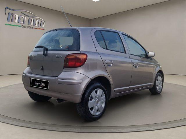 TOYOTA Yaris 1.0i 16V cat 5 porte Sol