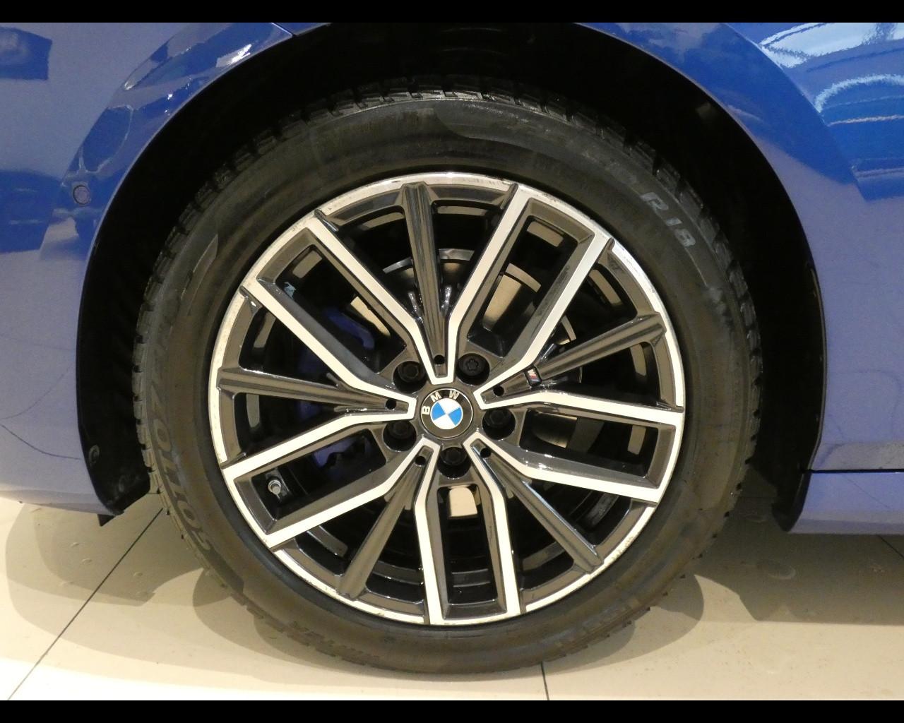 BMW Serie 2 A.T. (U06) - 220i 48V Active Tourer Msport