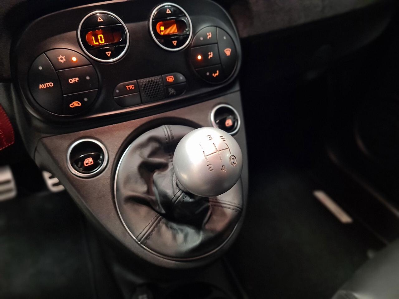 Abarth 695 1.4 Turbo T-Jet 180 CV tributo 131