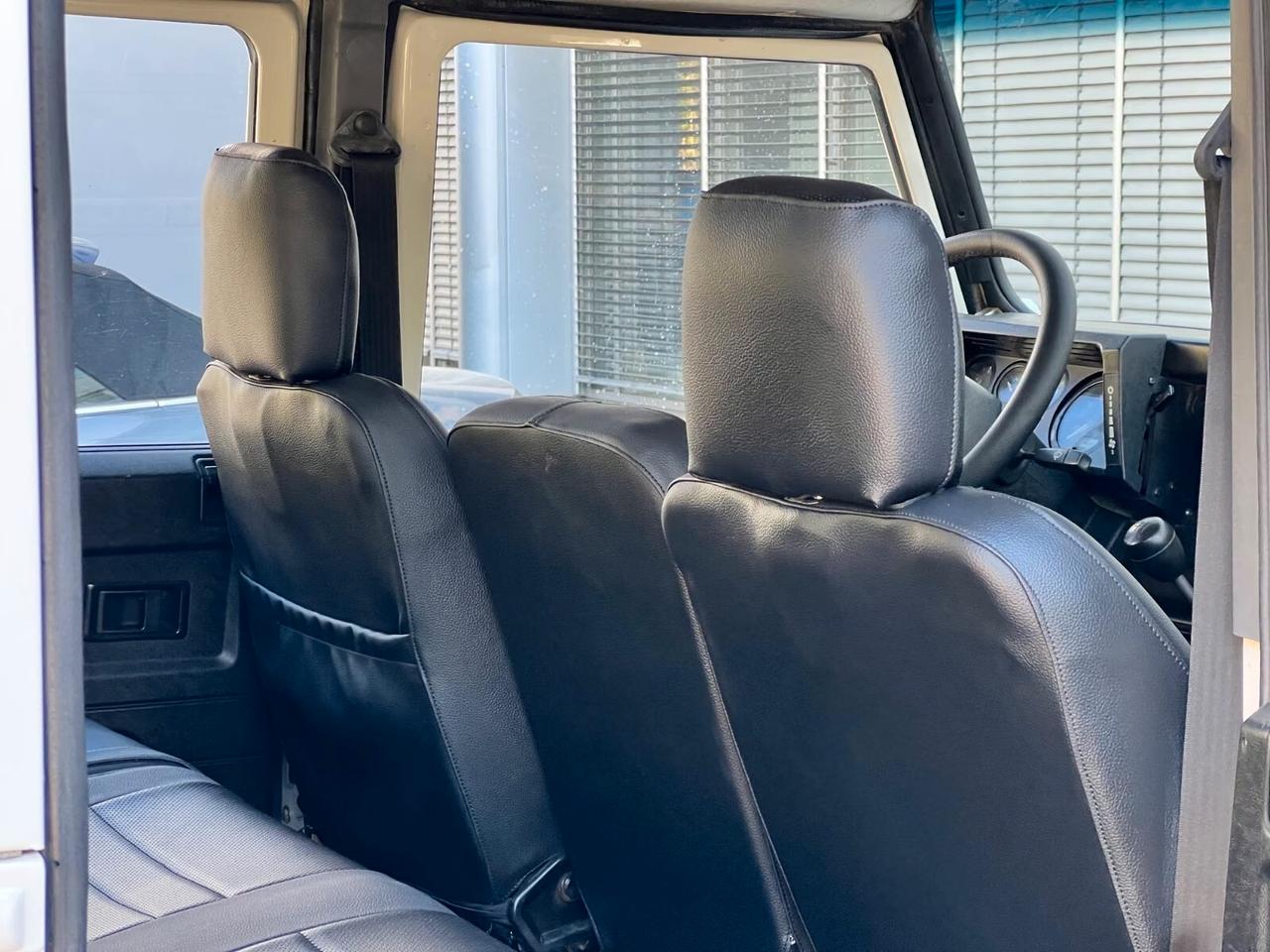Land Rover Defender 110 ~Gancio di traino~8 posti~Aria condizionata~Pelle