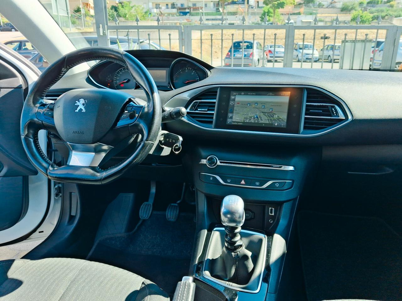 Peugeot 308 BlueHDi 120 S&S SW Allure