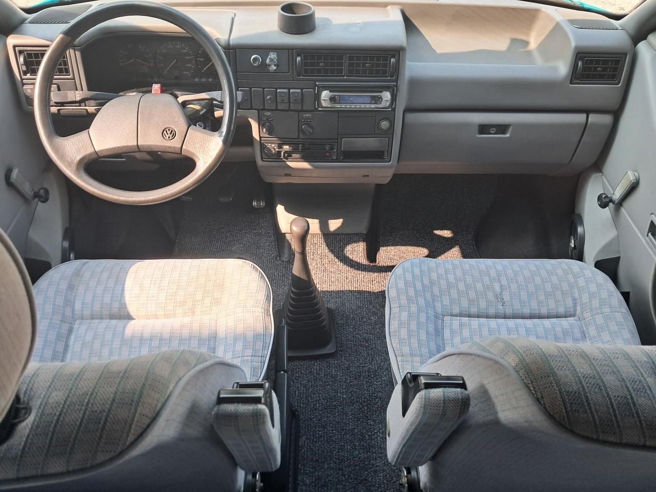 WESTFALIA T4 CALIFORNIA COACH 2.4 DIESEL