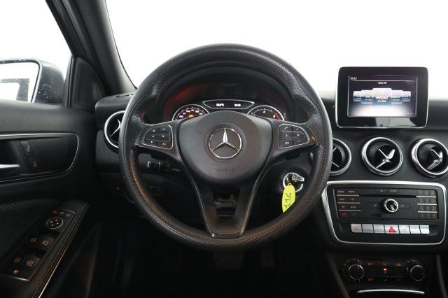 MERCEDES-BENZ A 180 A 160 d Automatic Executive