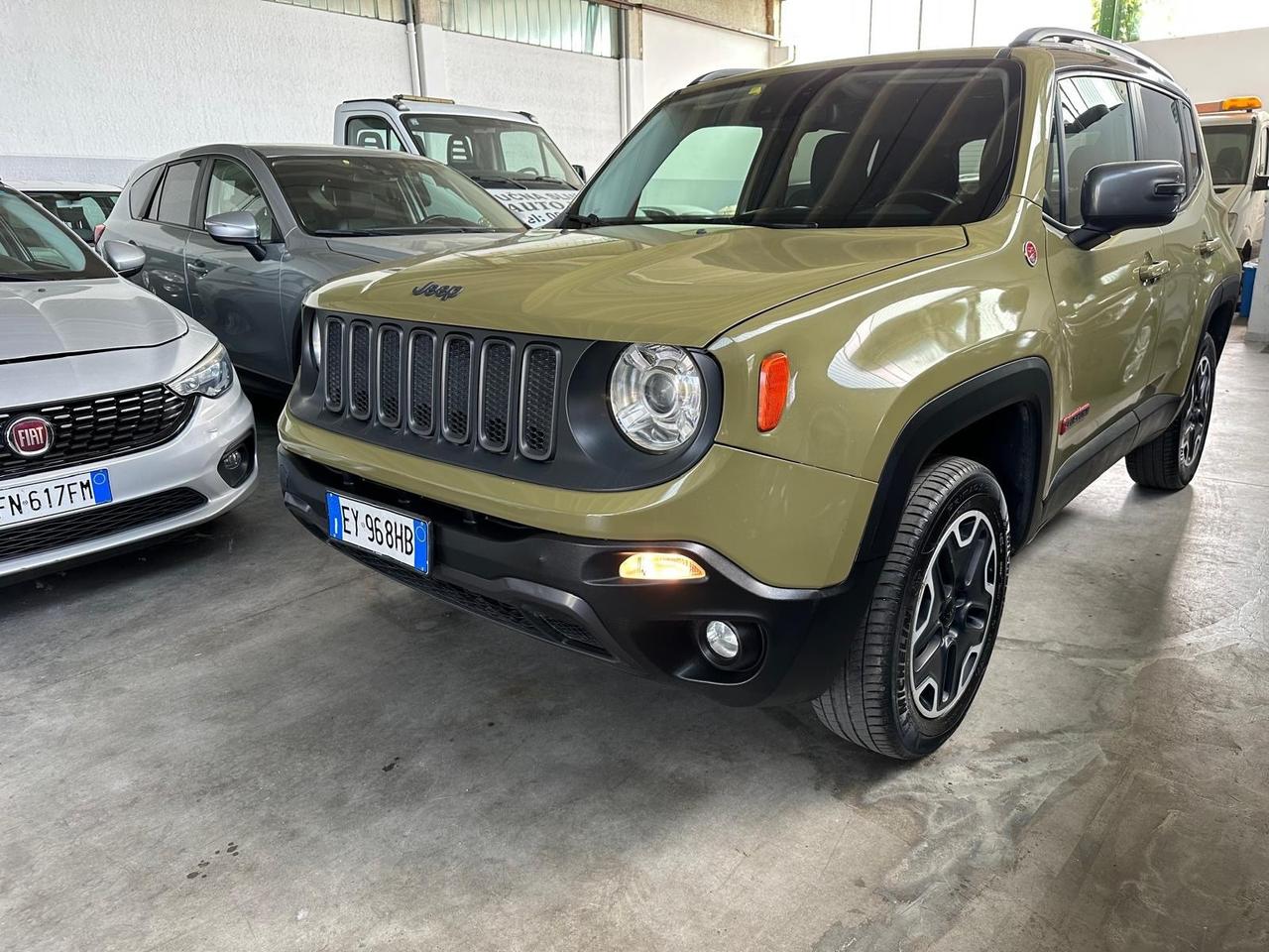 Jeep Renegade 2.0 Mjt 170CV 4WD Active Drive Low Trailhawk