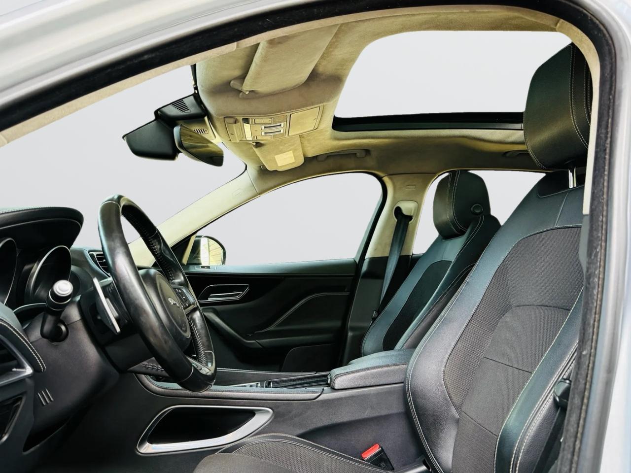 Jaguar F-Pace 2.0 D 240 CV AWD aut. R-Sport*TETTO PANORAMA*