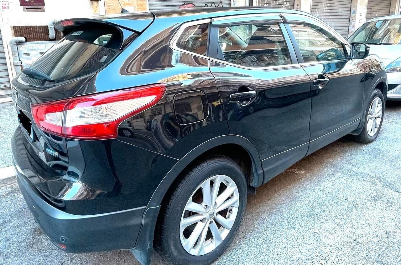 Nissan Qashqai 1,6 dCi-NAVI-TELECAMERA-3 REVISIONI