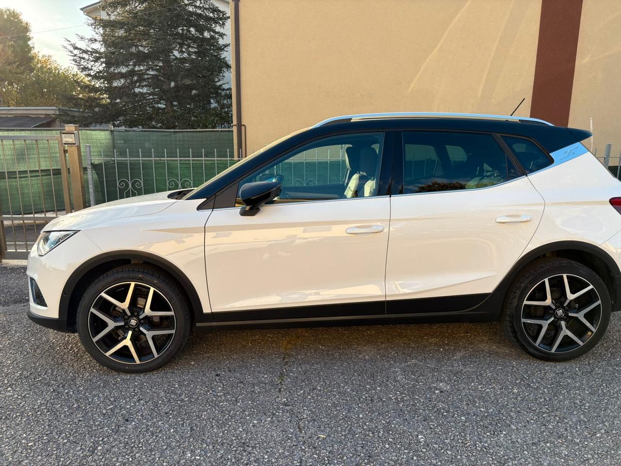 Seat Arona 1.0 TGI FR