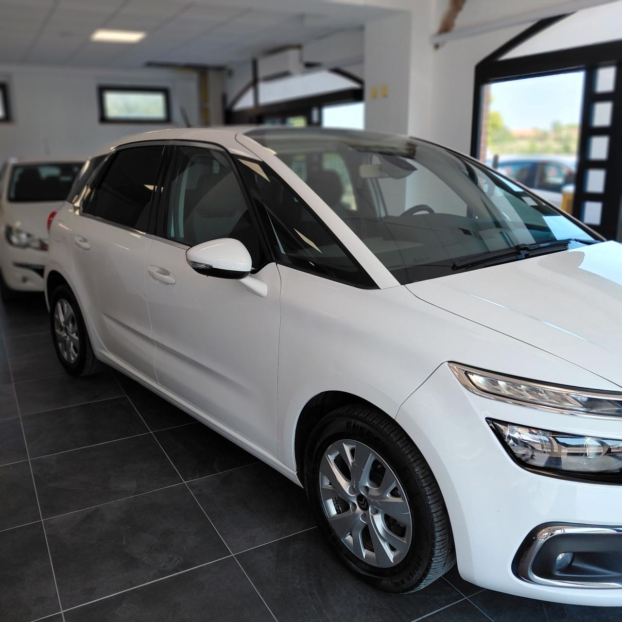 CITROEN C4 PICASSO ANNO 2018 DS 1.6 ADATTA NEOPATENTATI KM 144 mila