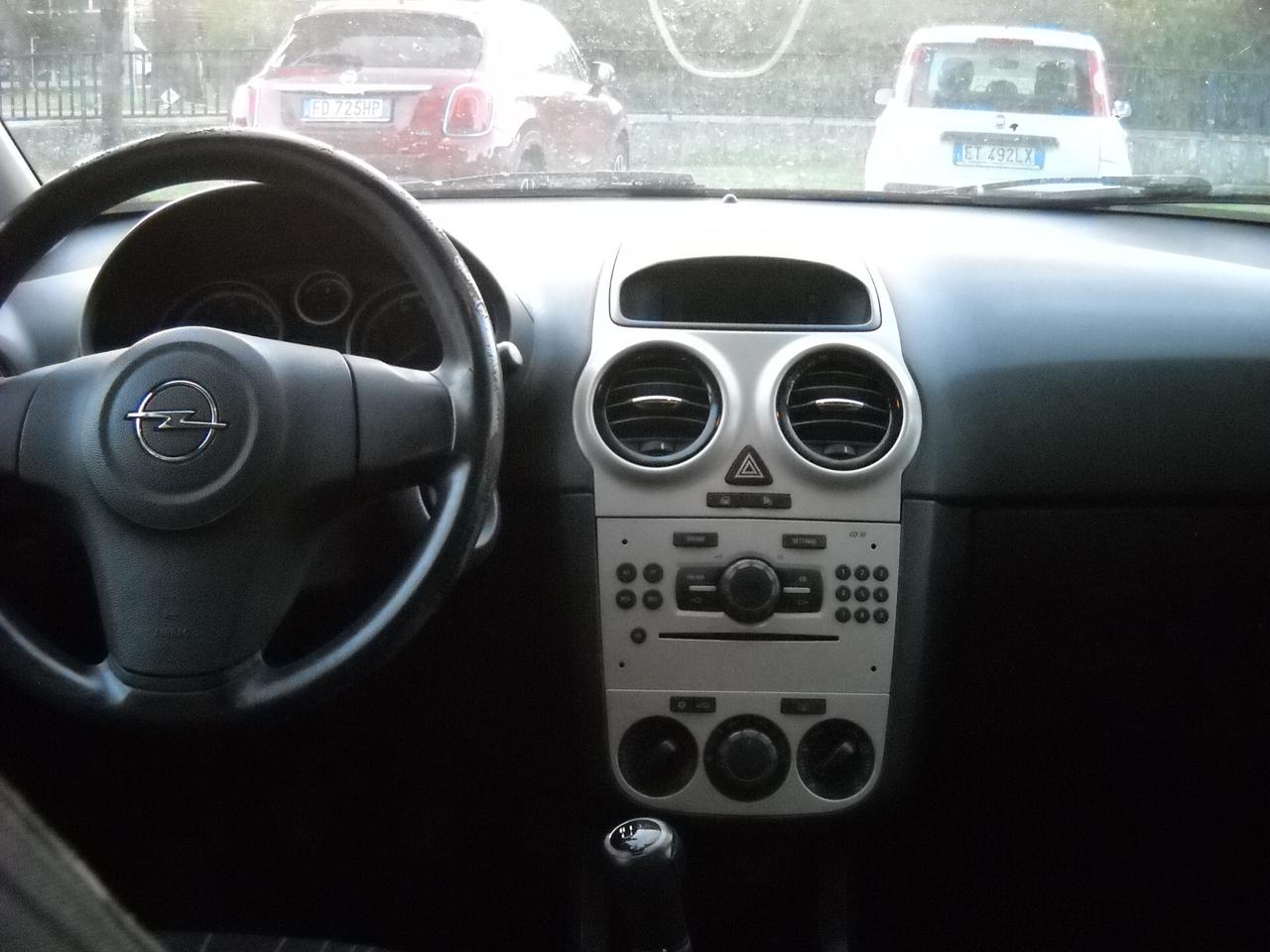 Opel Corsa 1.2 5 porte Easytronic Club