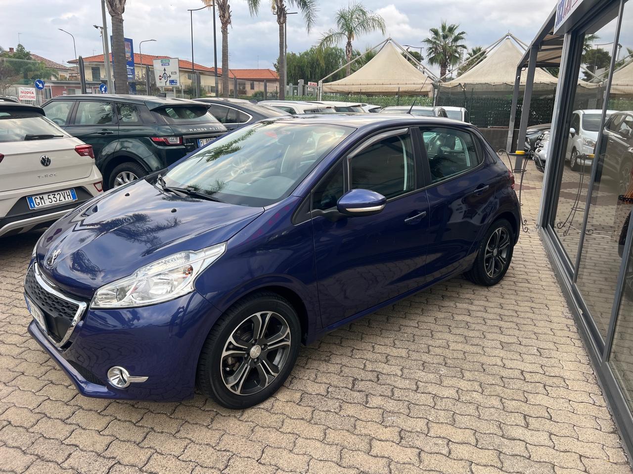 Peugeot 208 1.4 HDi 68 CV 3 porte Allure