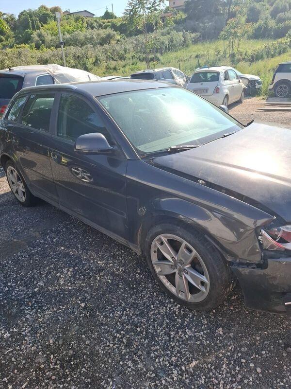 AUDI A3 SPORTBACK SINISTRATA MARCIANTE