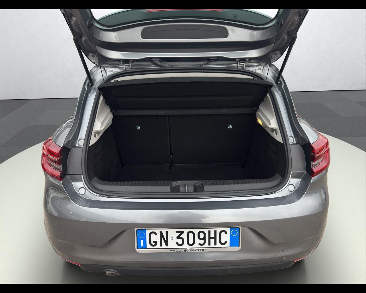 RENAULT Clio 5ª serie - Clio TCe 90 CV 5 porte Equilibre