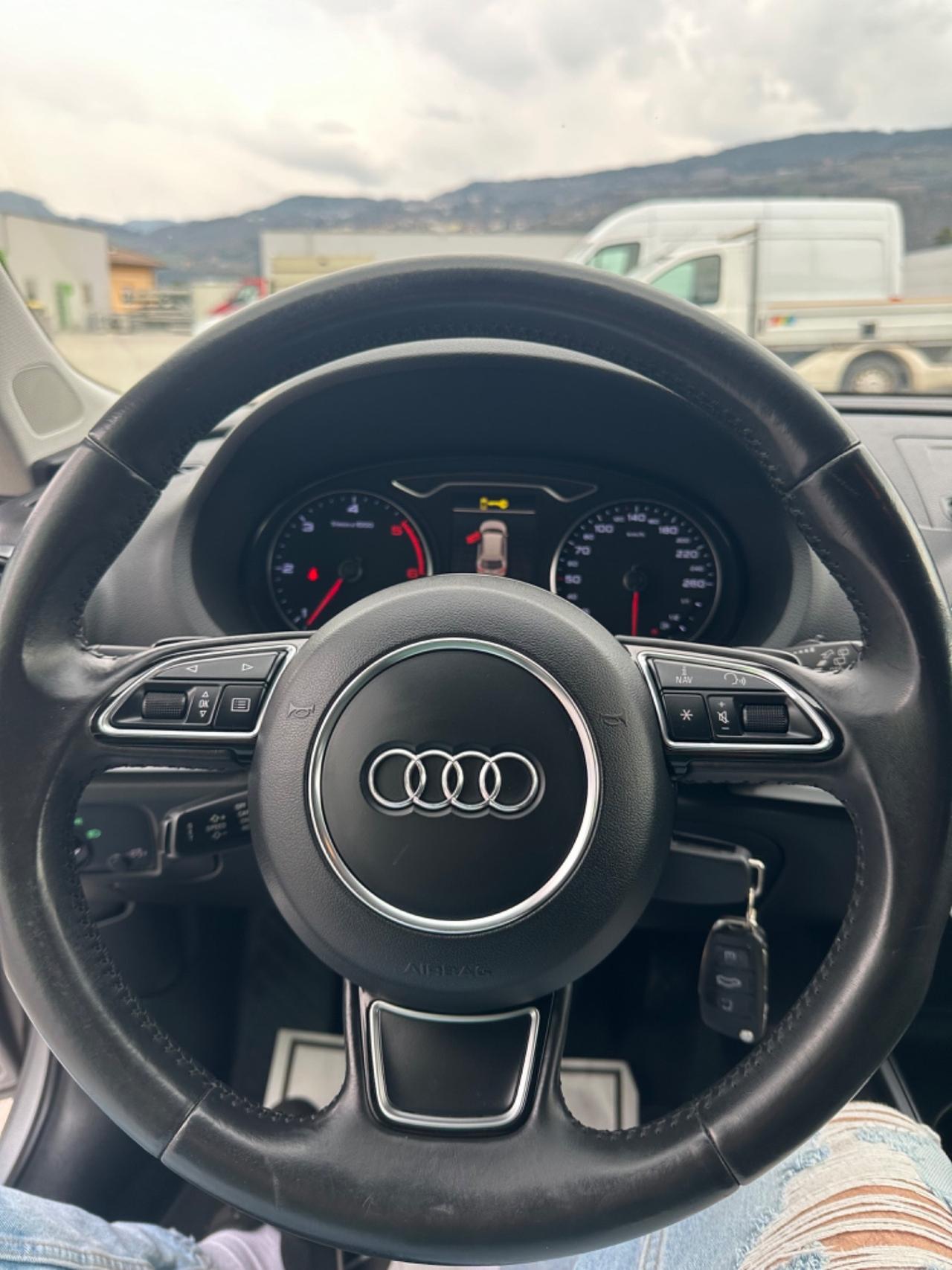 Audi A3 sportback 1.6 TDI S line EURO 6