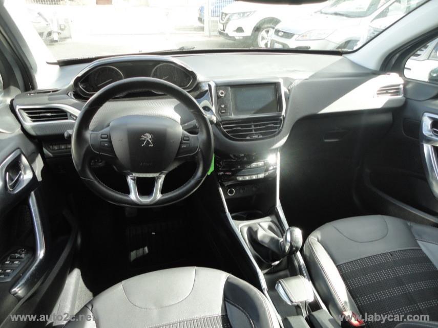 PEUGEOT 2008 1.6 e-HDi 92 CV S&S Urban Cross