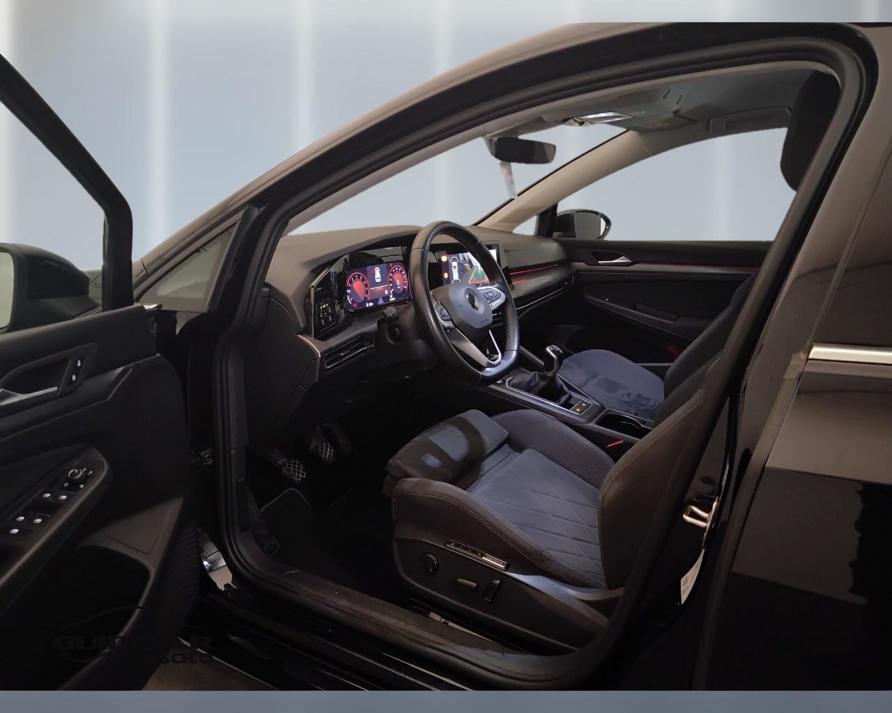 VOLKSWAGEN Golf VIII 2020 - Golf 1.5 tgi Style 130cv