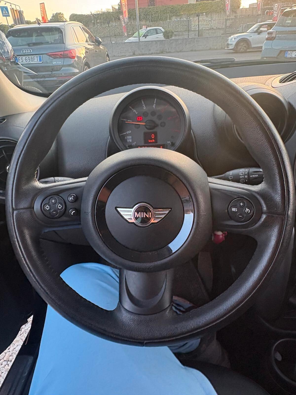 Mini Cooper D Countryman Tua A SOLI 140€
