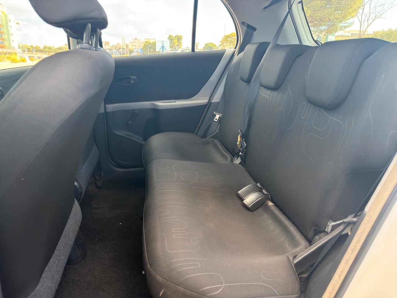Toyota Yaris 1.4 D-4D DPF 5 porte