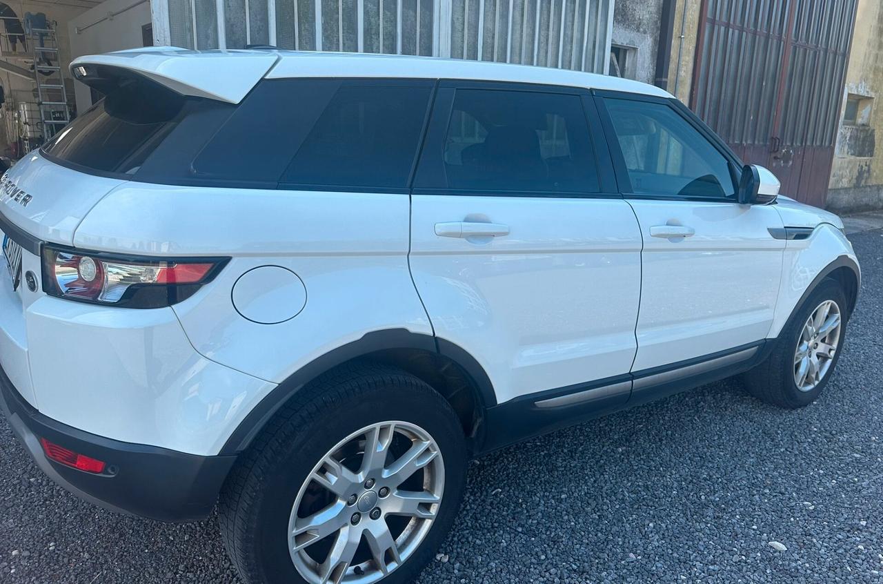 Land Rover Range Evoque 2.2 TD4 5p. Prestige