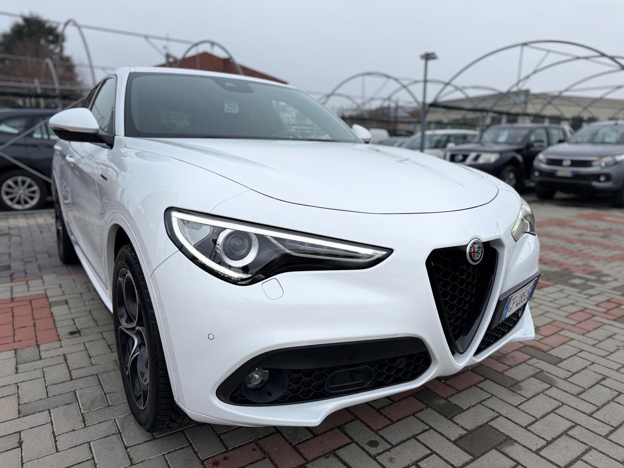 Alfa Romeo Stelvio 2.2 Turbodiesel 210 CV AT8 Q4 Veloce