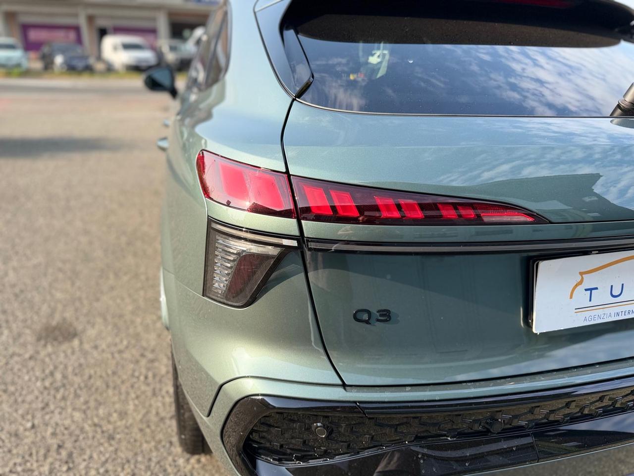 Audi Q3 S Line Edition 2.0 TDI #11760