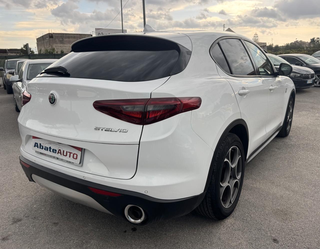 Alfa Romeo Stelvio 2.2 Turbodiesel 210 CV AT8 Q4 Business
