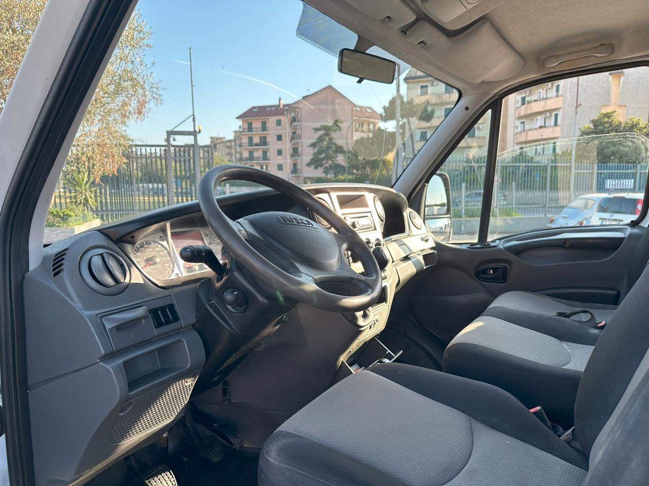 Iveco Daily 35c14 Doppia Cabina Cassone