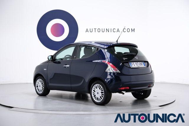 LANCIA Ypsilon 1.2 69 CV 5 PORTE SILVER NEOPATENTATI
