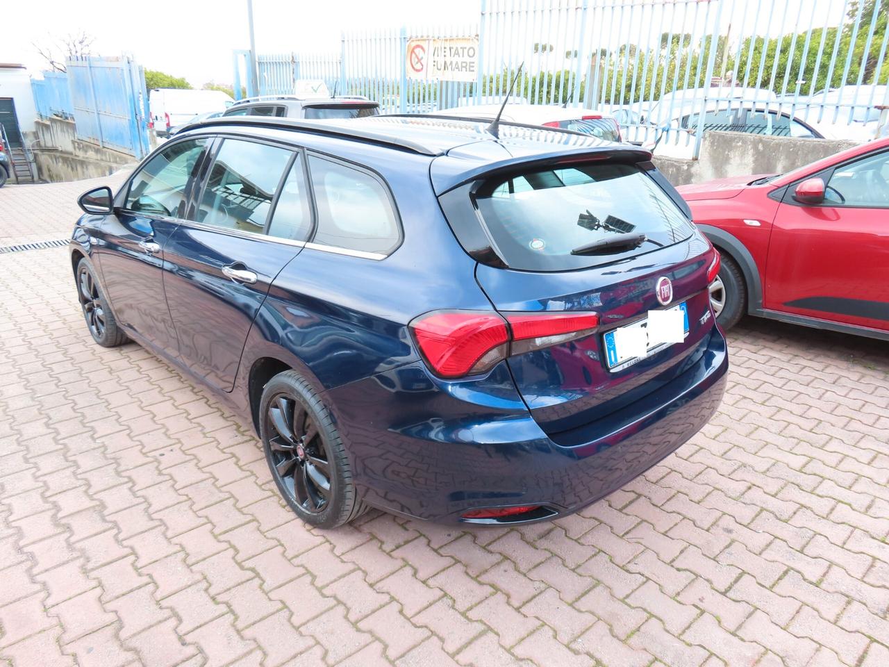 Fiat Tipo 1.6 M-JET STATION WAGON Lounge EURO 6