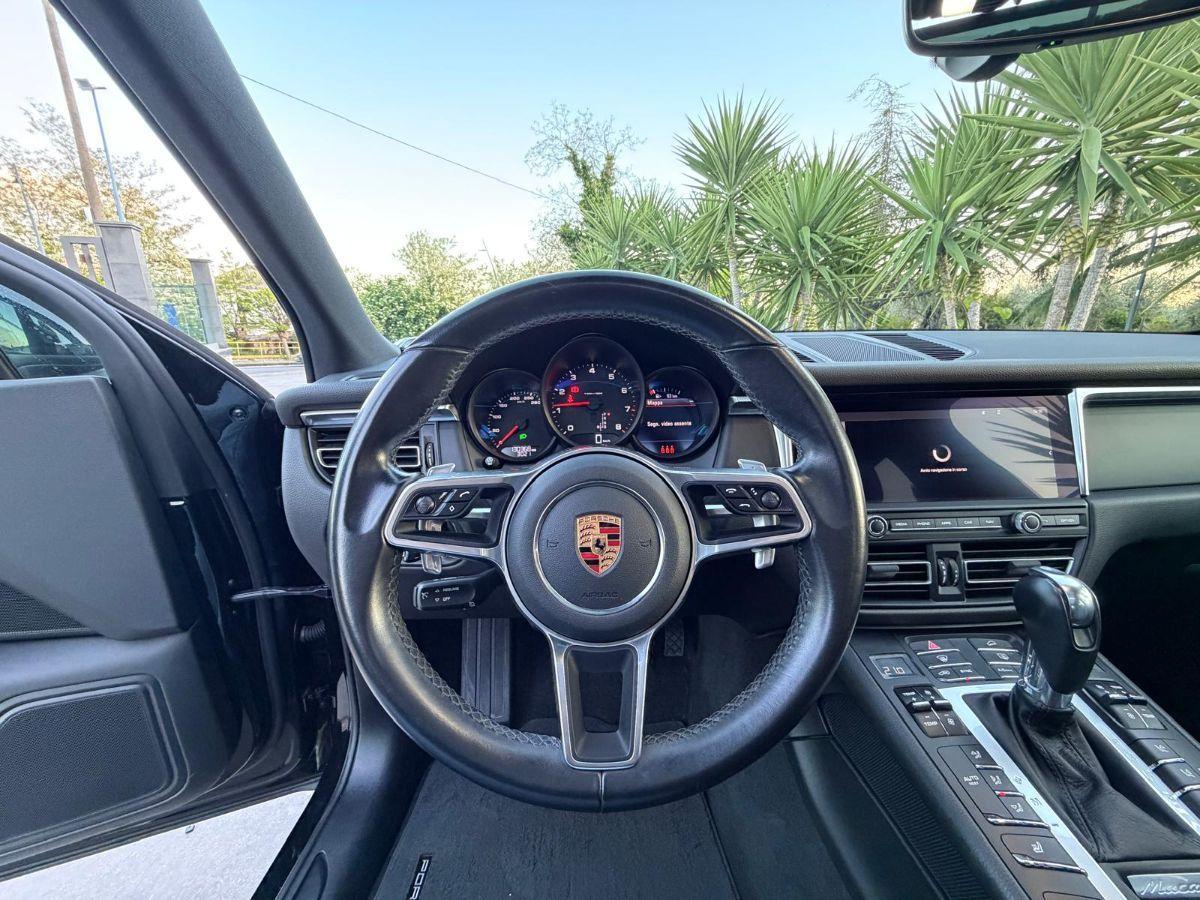 PORSCHE - Macan - 2.0
