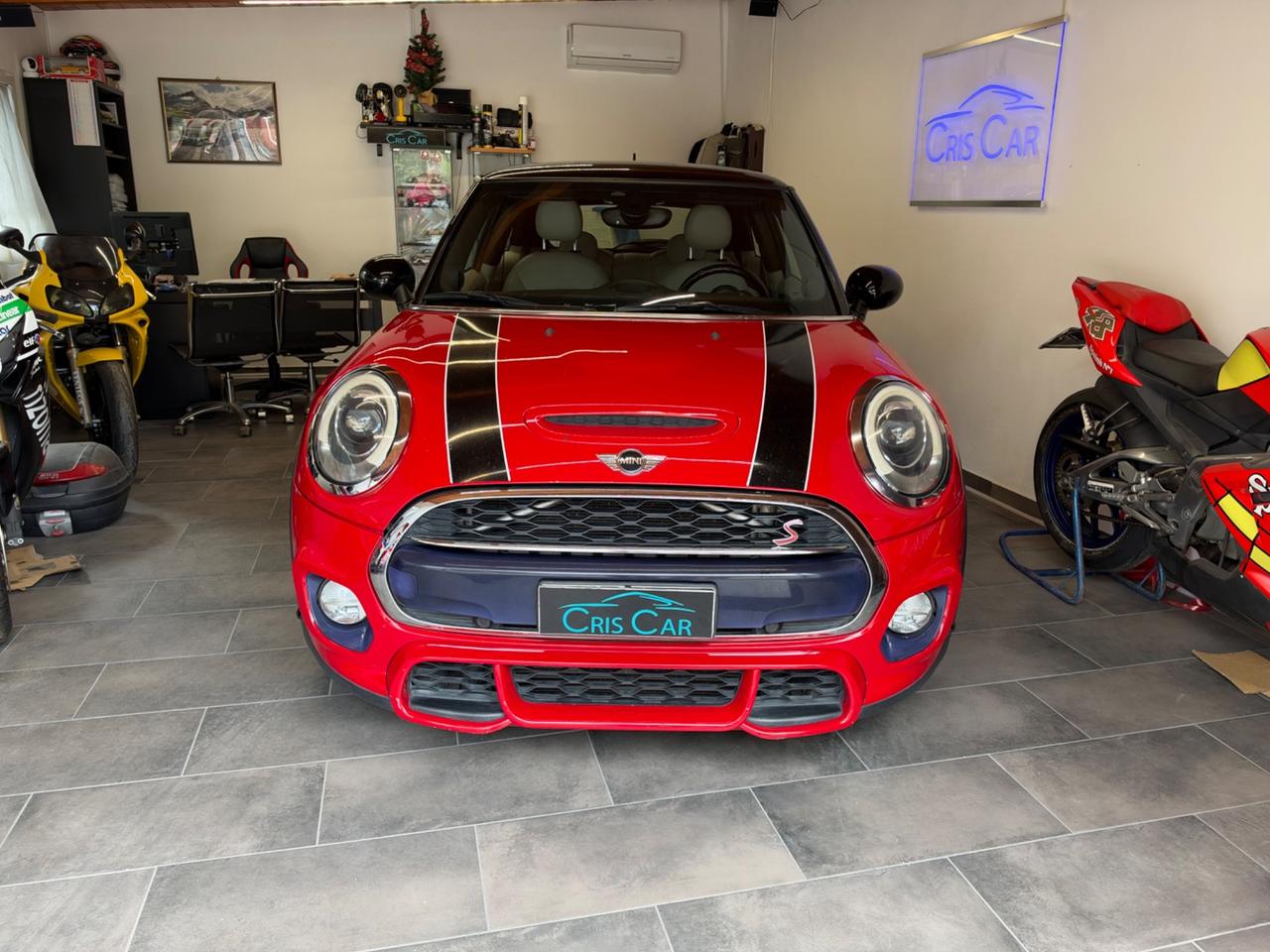 Mini 2.0 Cooper SD John Cooper works - Unipro