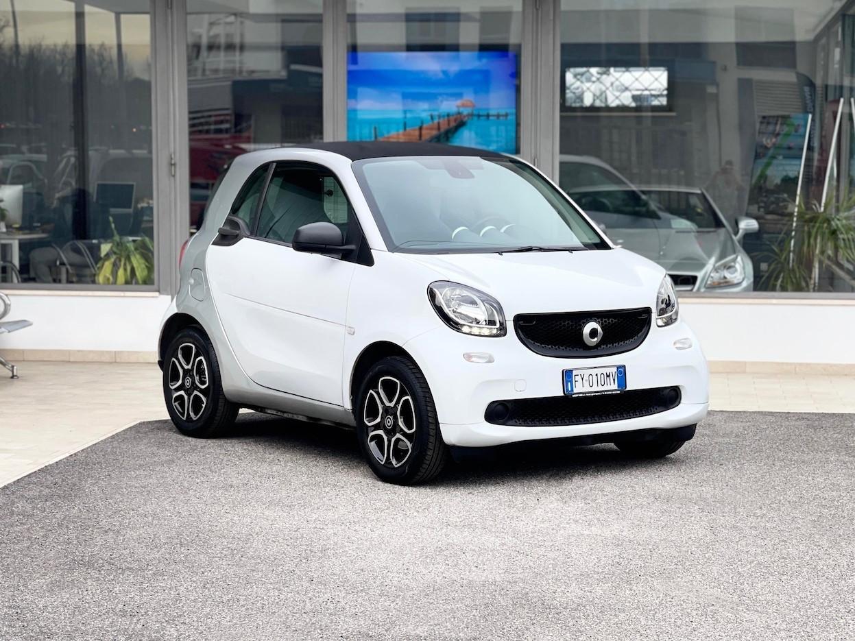 Smart ForTwo 1.0 Benzina 71CV E6 Automatica - 2019