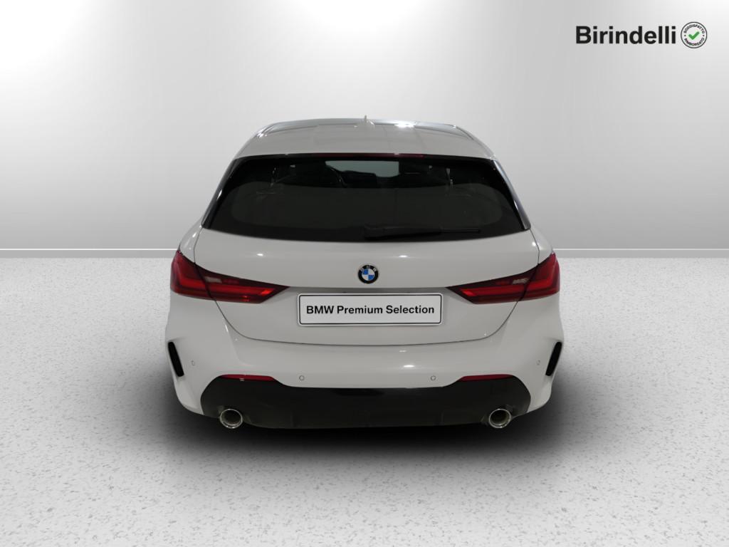 BMW Serie 1 (F40) - 118d 5p. Msport