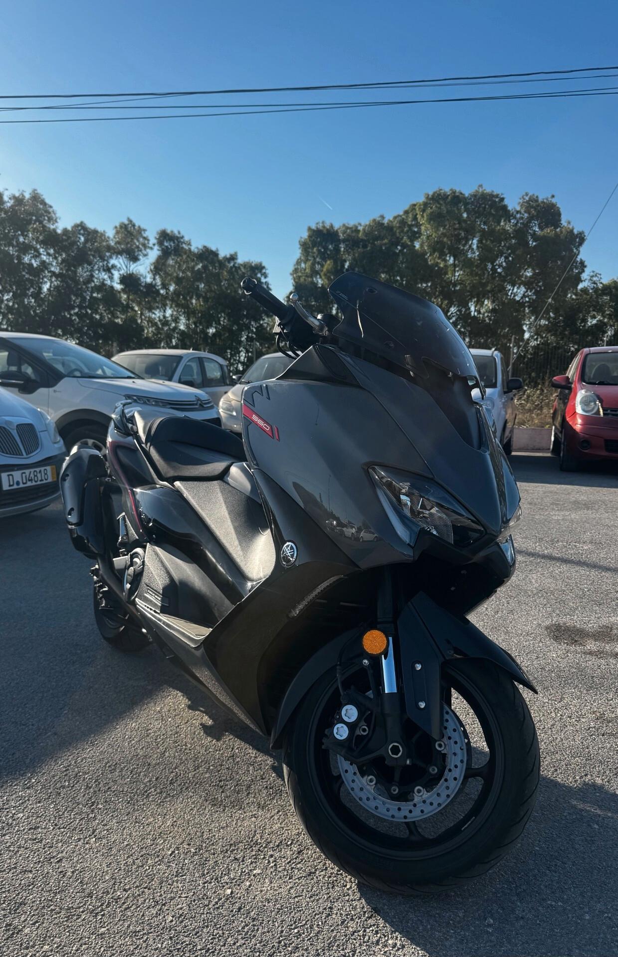 Yamaha T Max 560 Tech