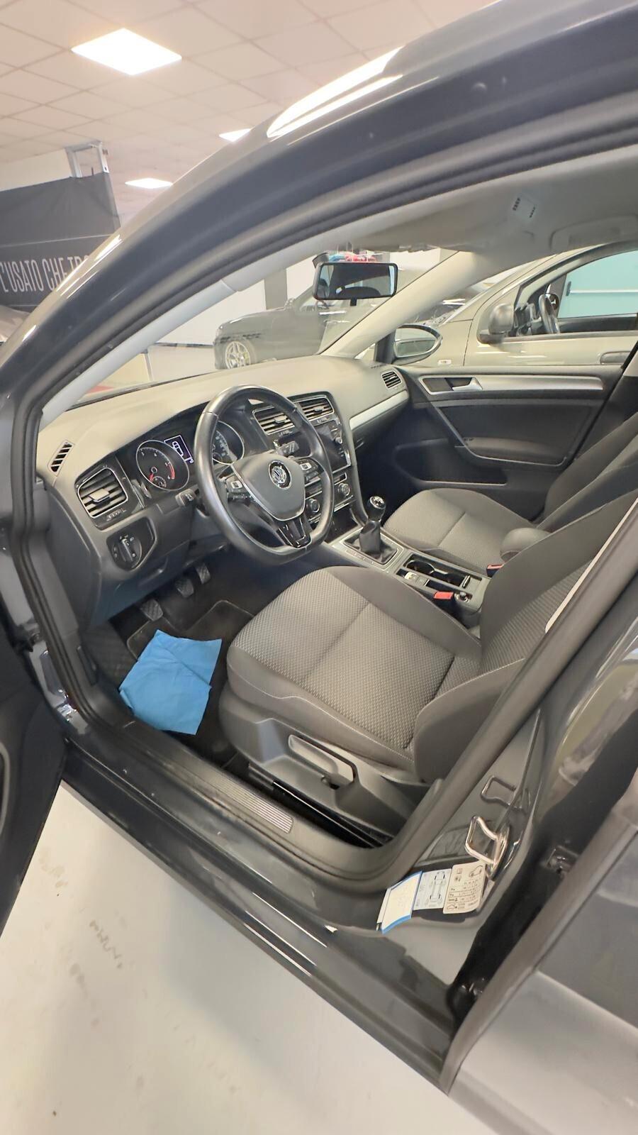 Volkswagen Golf 1.6 TDI 115 CV 5p. Executive BlueMotion Technology