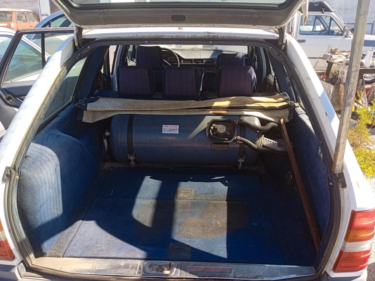 Mercedes-benz 300 200 T Station Wagon 1986 38 anni