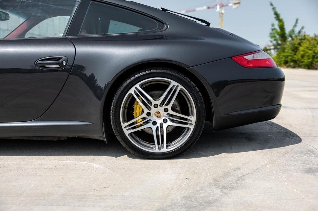 Porsche 911 Carrera S Coupé 997 SERVICE PORSCHE
