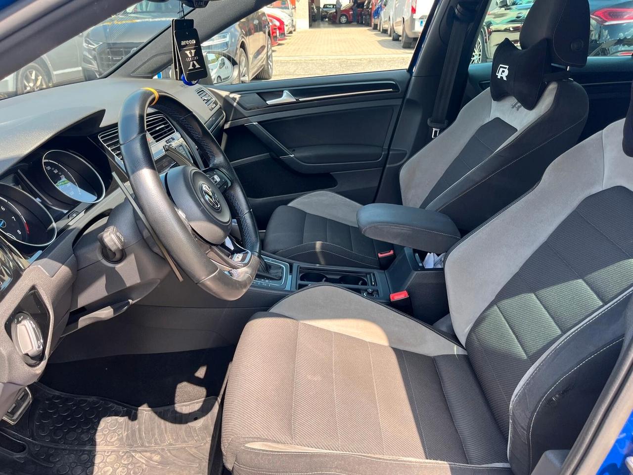 Volkswagen Golf R 2.0 DSG 5p.