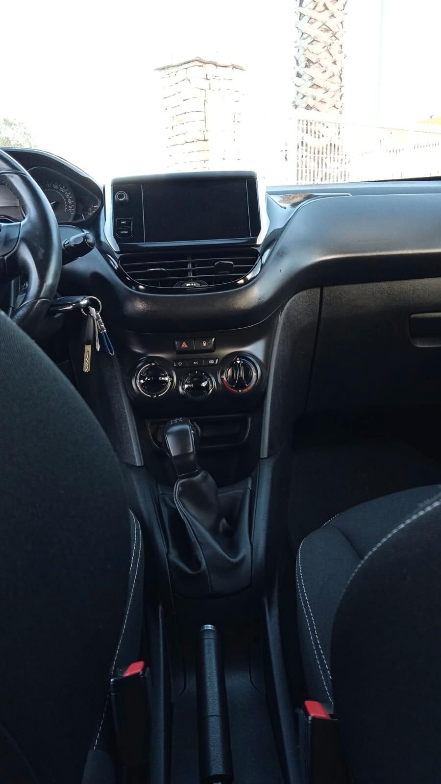 Peugeot 208 BlueHDi 75 5 porte Allure