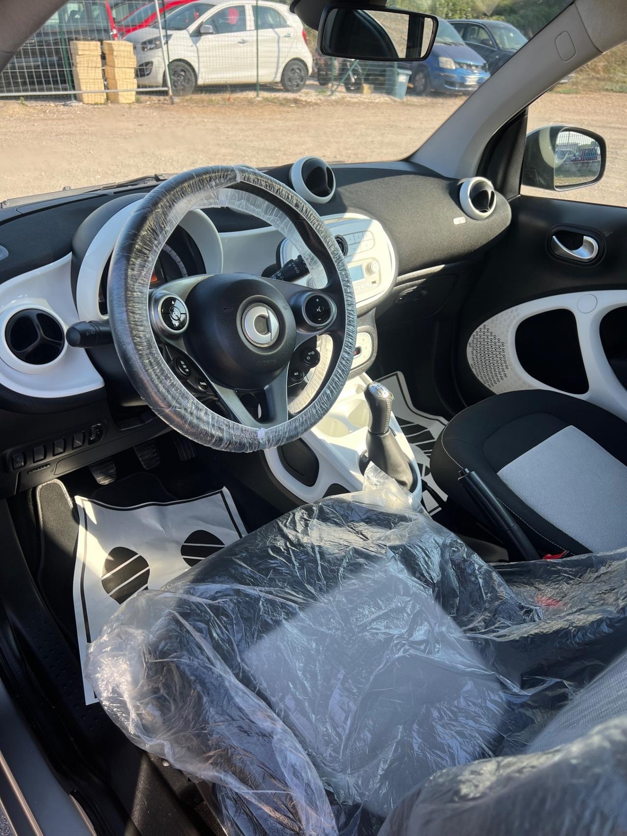 Smart ForTwo 60 1.0 Black Passion