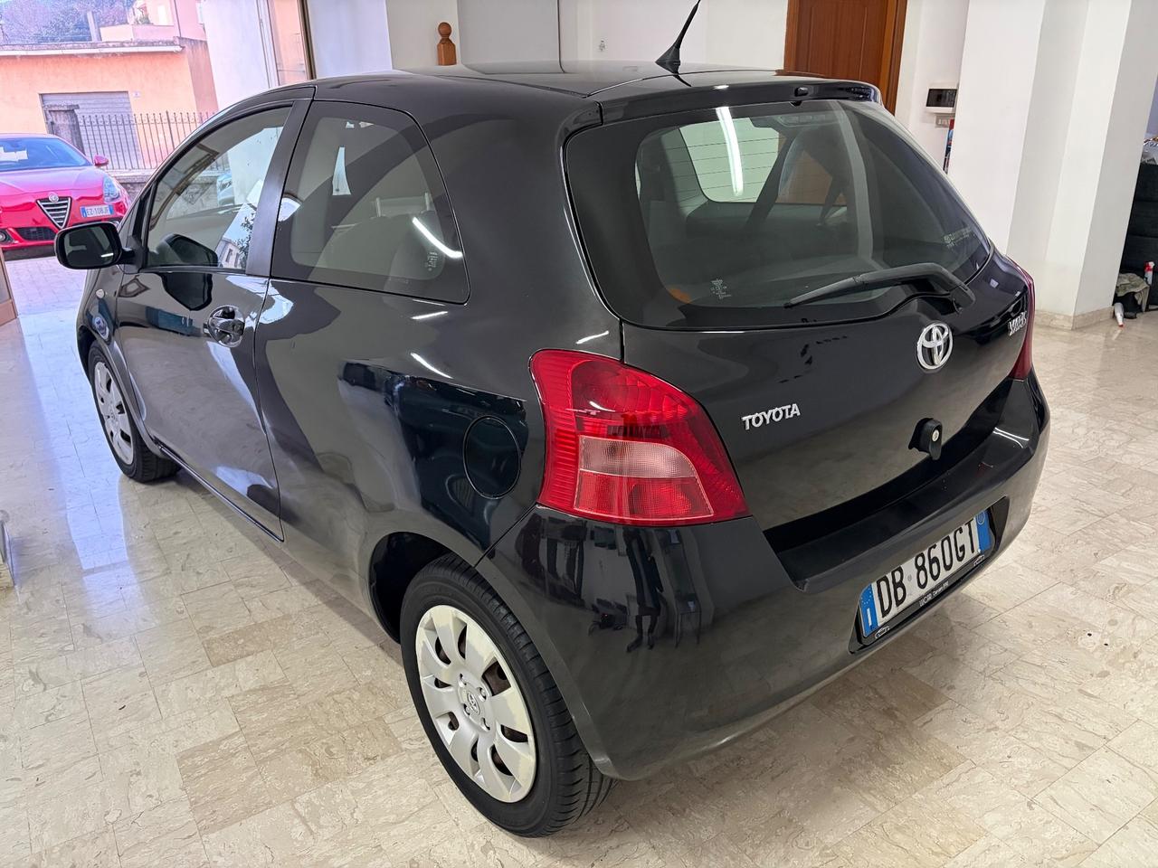 Toyota Yaris 1.0 131000 KM “COME NUOVA”