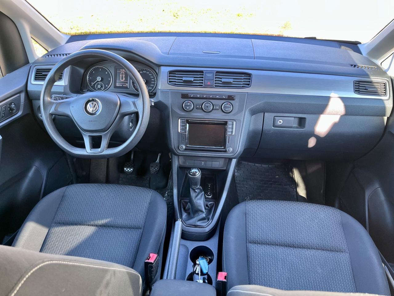 Volkswagen Caddy 2.0 TDI Business Gancio Traino